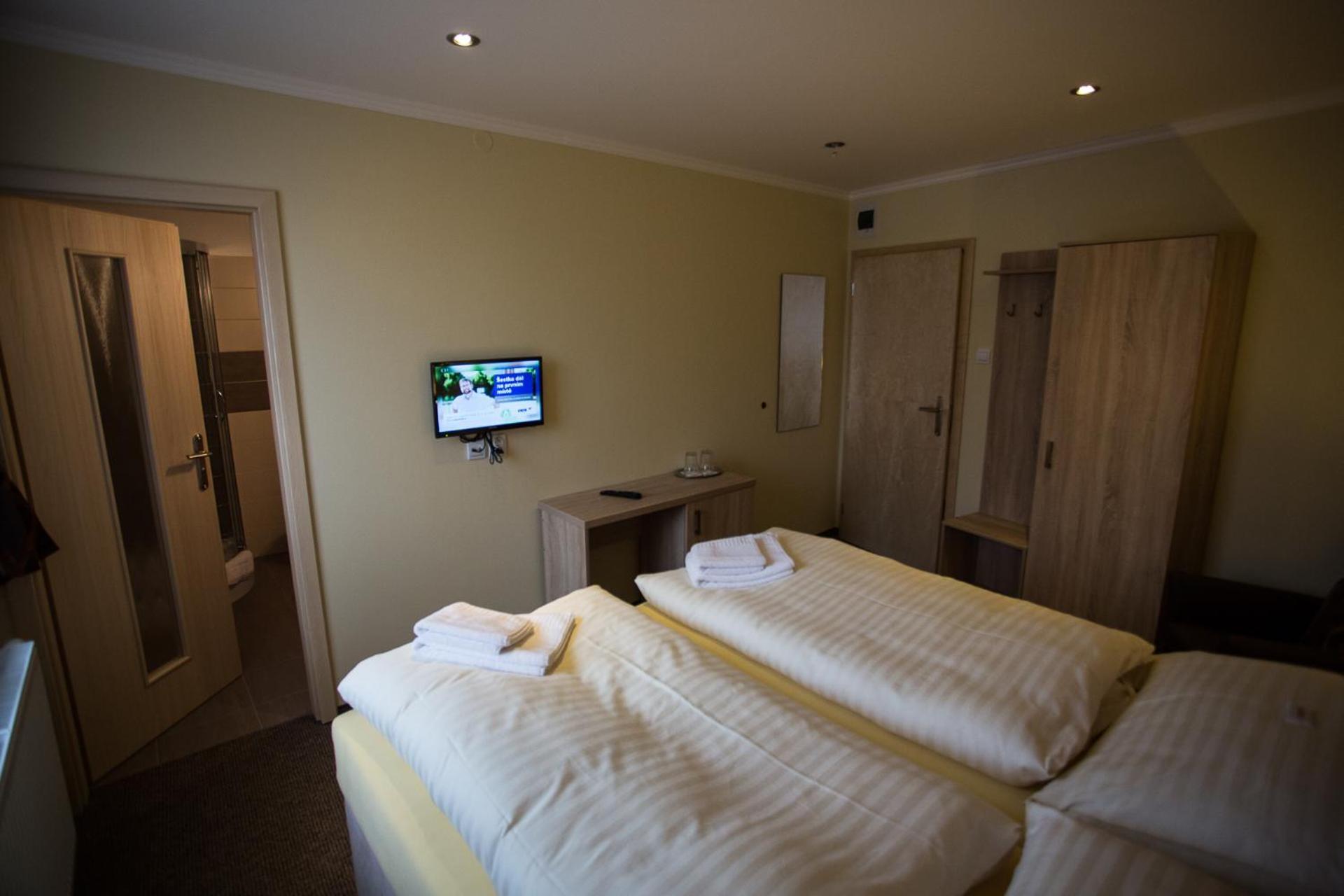 Ferdinand Penzion Moldava nad Bodvou Habitación foto